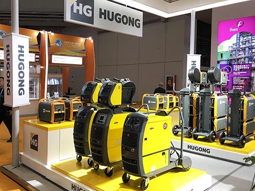 进博会首日欧博abg官网意大利CEA展位展品欧博abg官网CEA数字化焊机