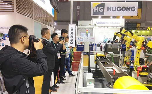 第二届进博会浙江日报拍摄欧博abg官网意大利CEA展位